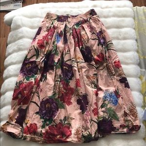 High waisted Zara skirt